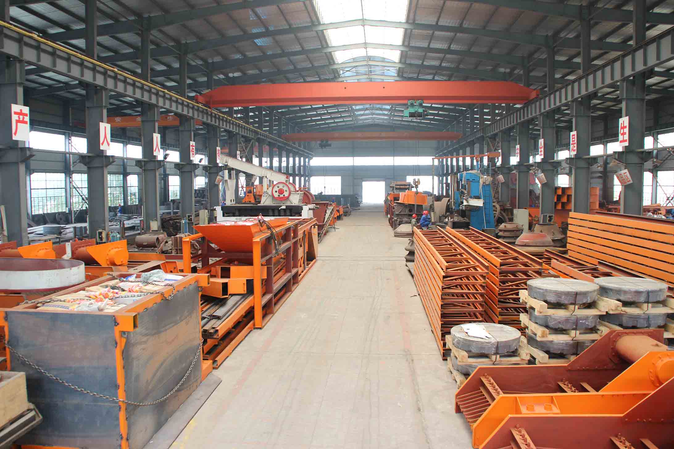 義烏黑白礦機(jī)車間