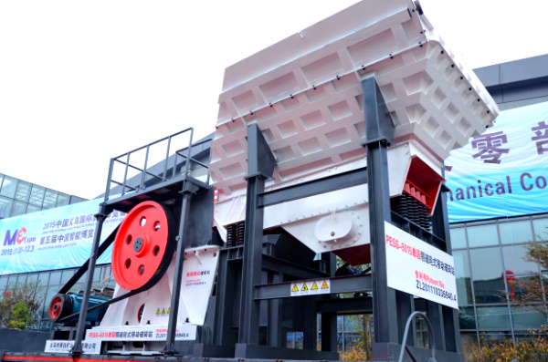 單段顎式移動破碎站